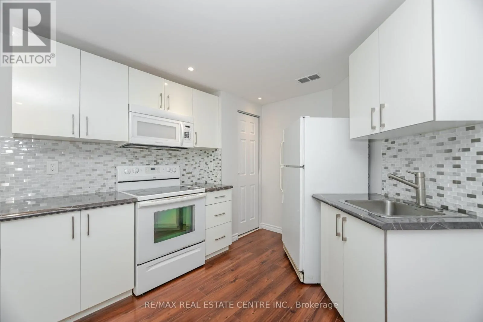 127 SILURIAN DRIVE