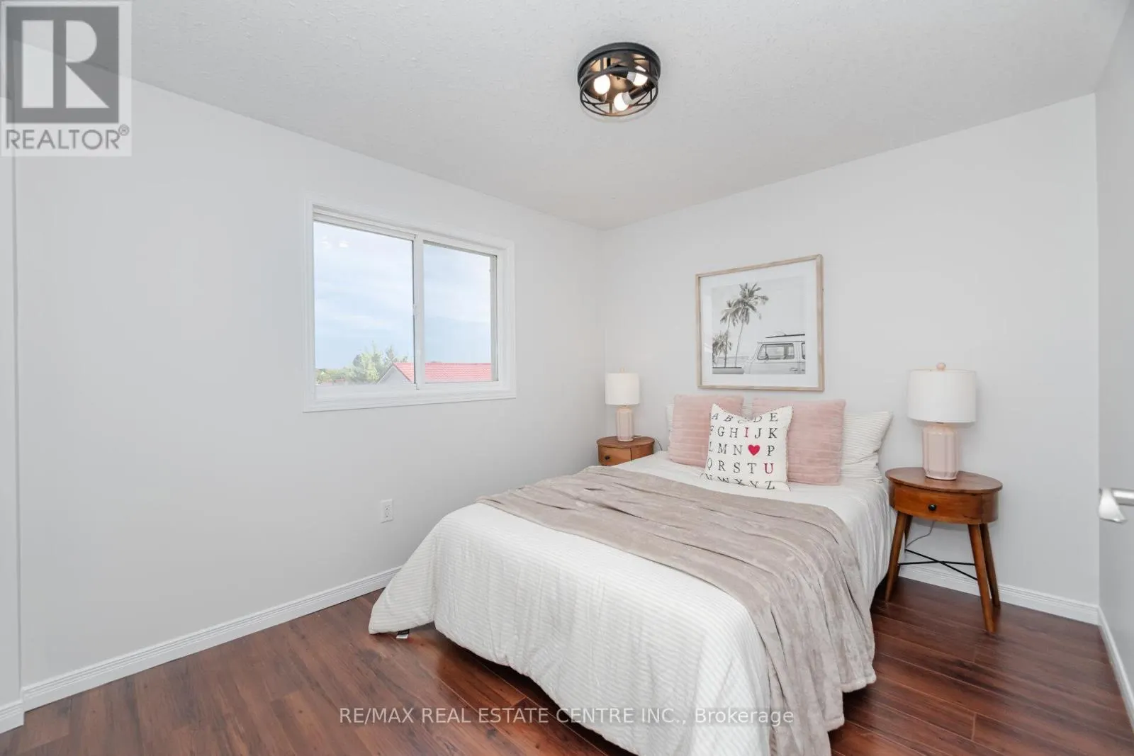 127 SILURIAN DRIVE
