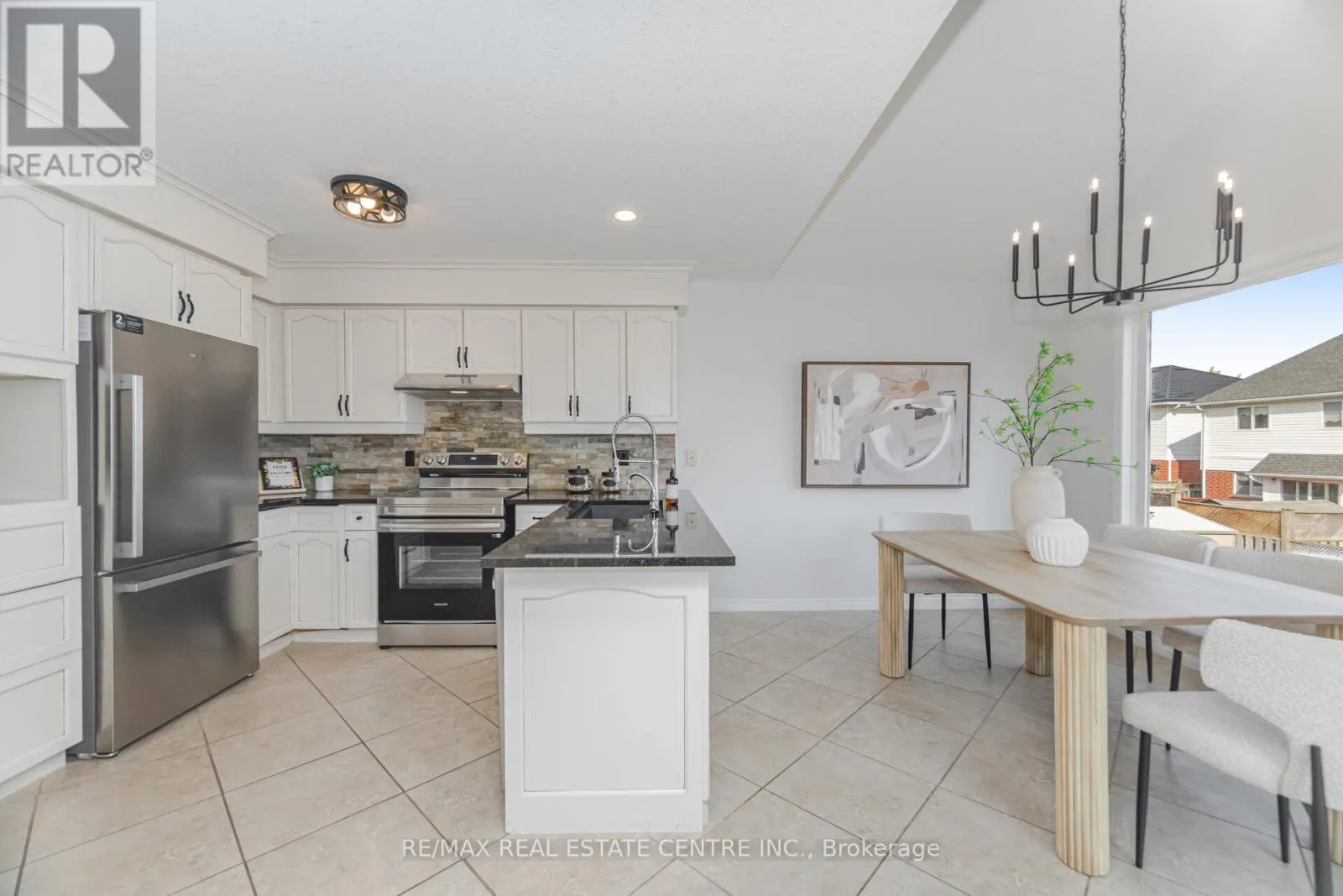 127 SILURIAN DRIVE