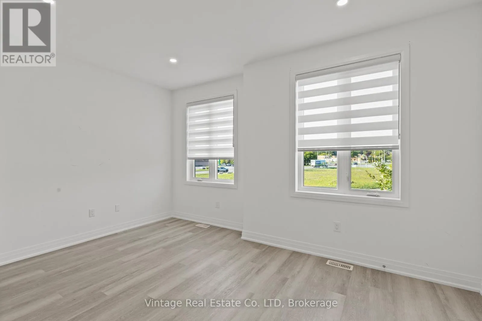 29 - 1465 STATION STREET, #29