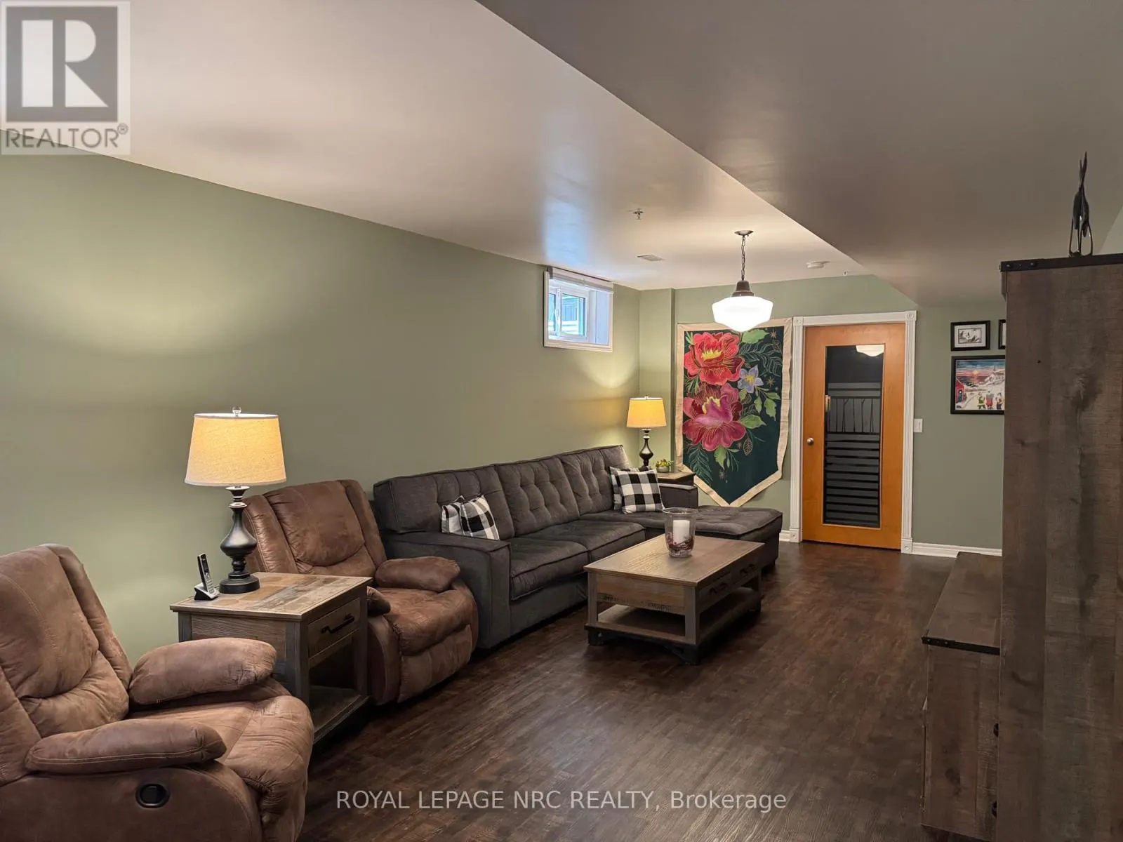70 PARKSIDE DRIVE
