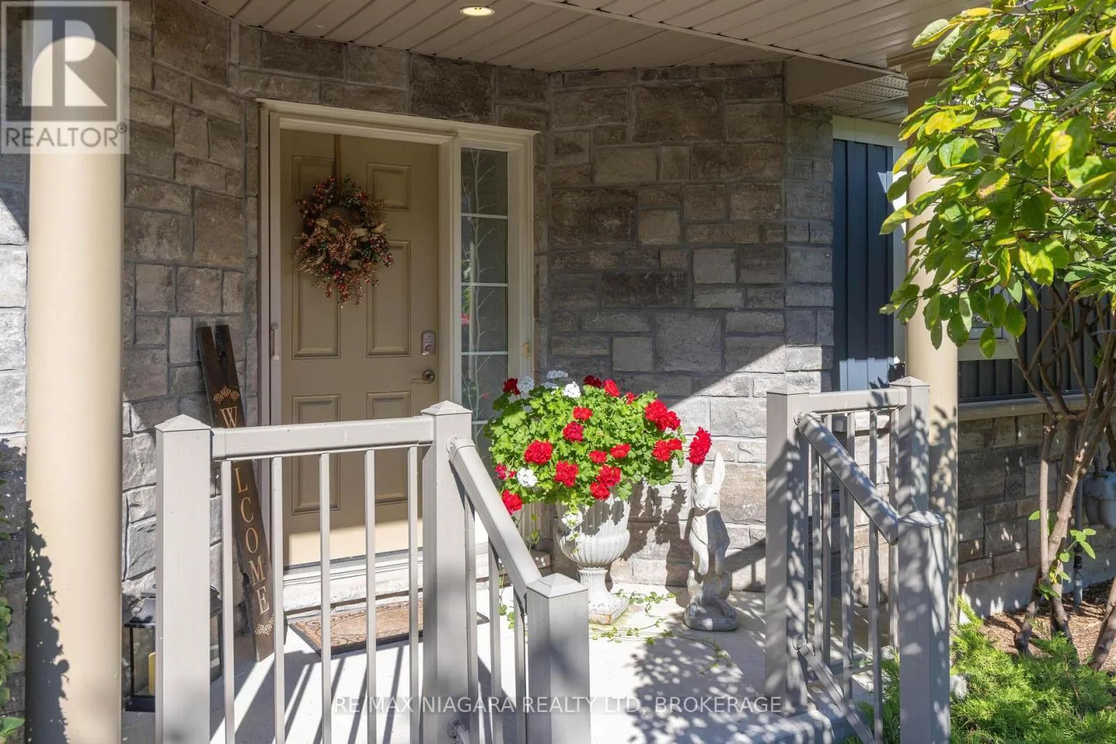19 - 310 RIDGE ROAD S, #19