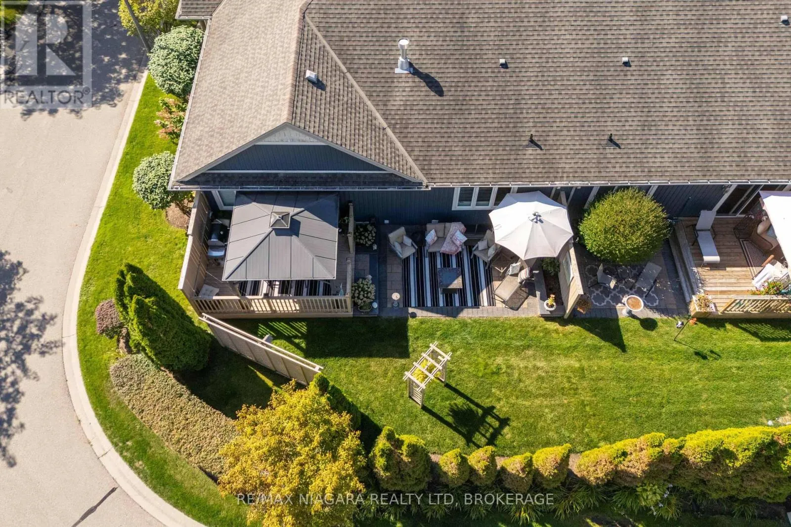 19 - 310 RIDGE ROAD S, #19