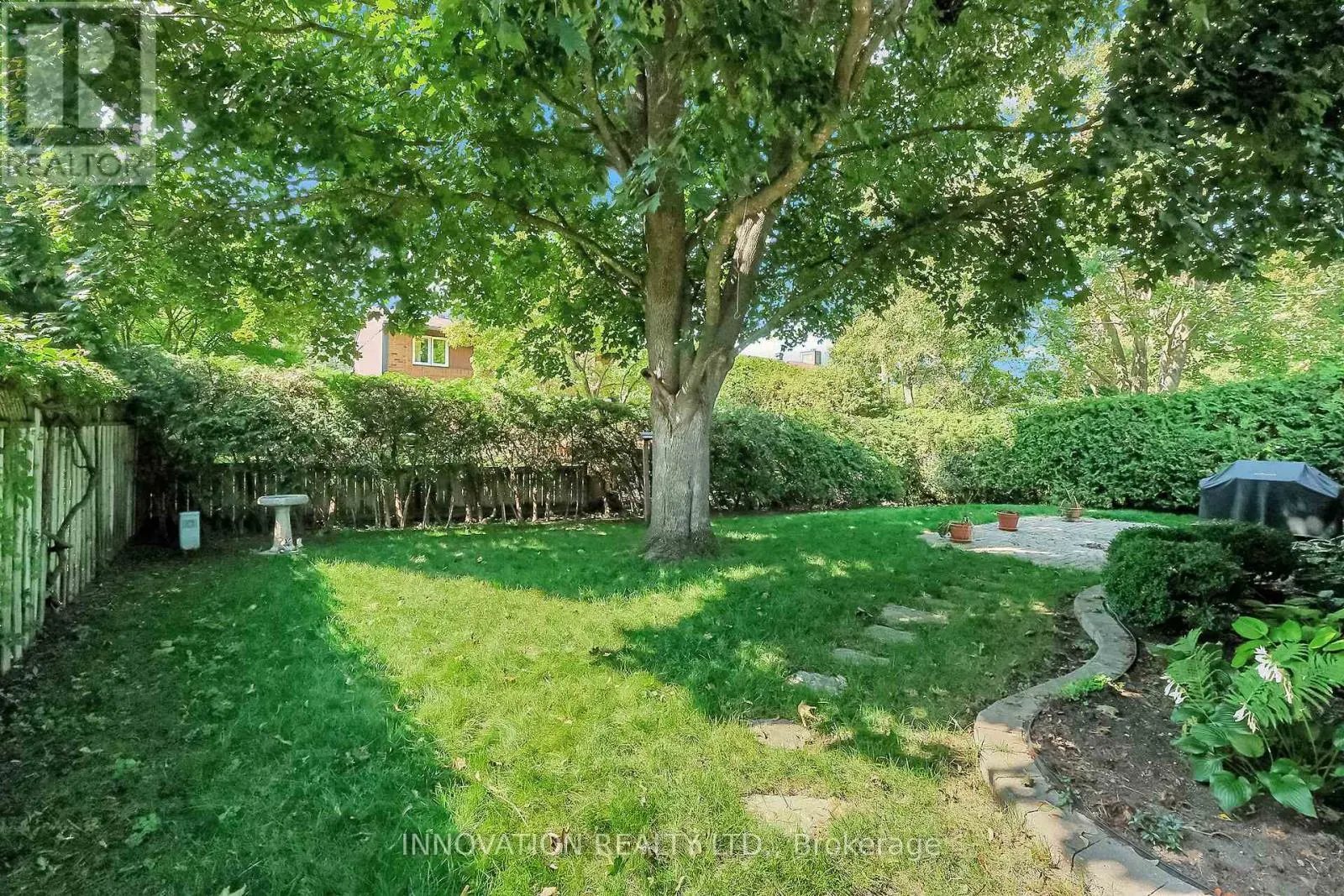 14 CHIMO DRIVE