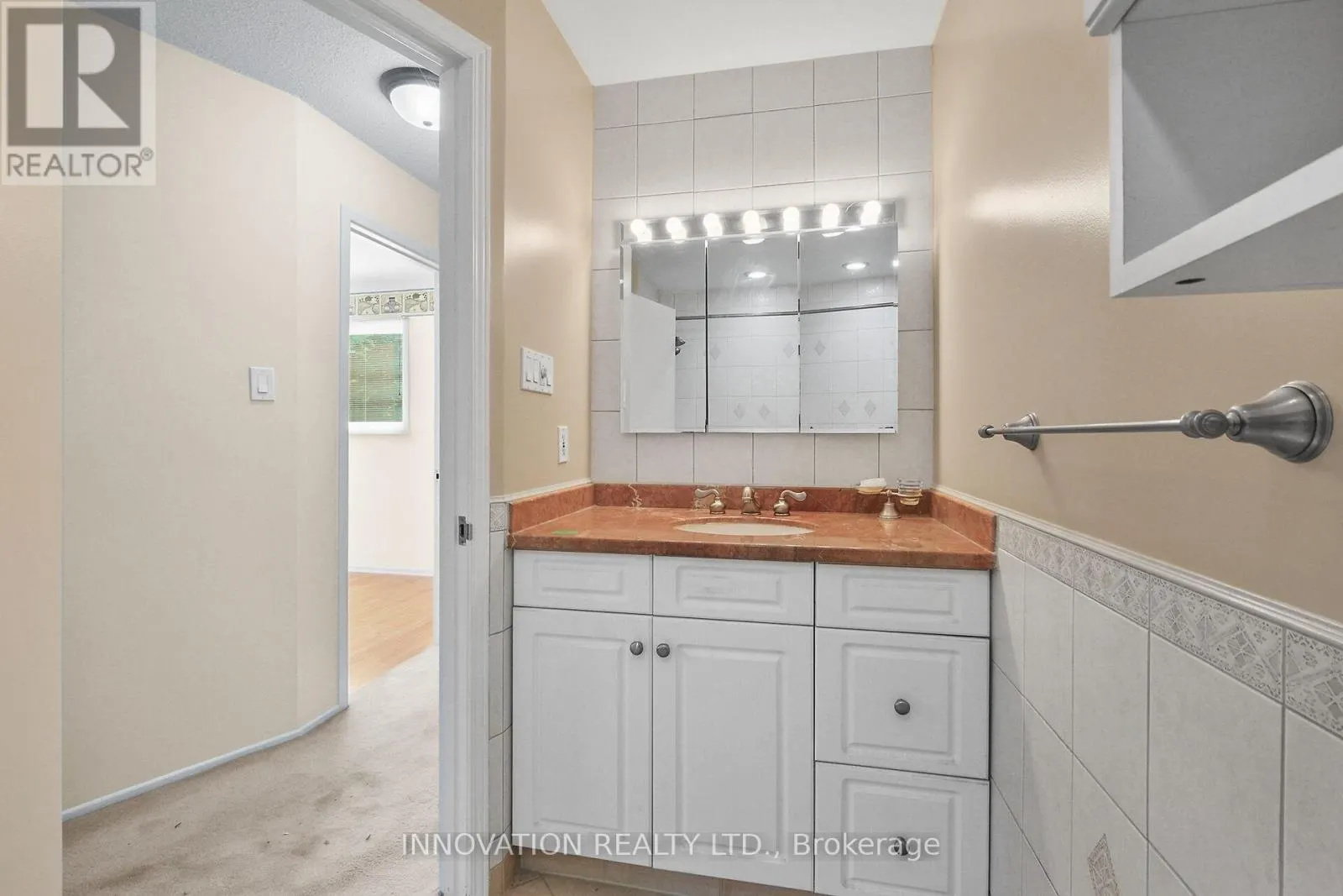 14 CHIMO DRIVE