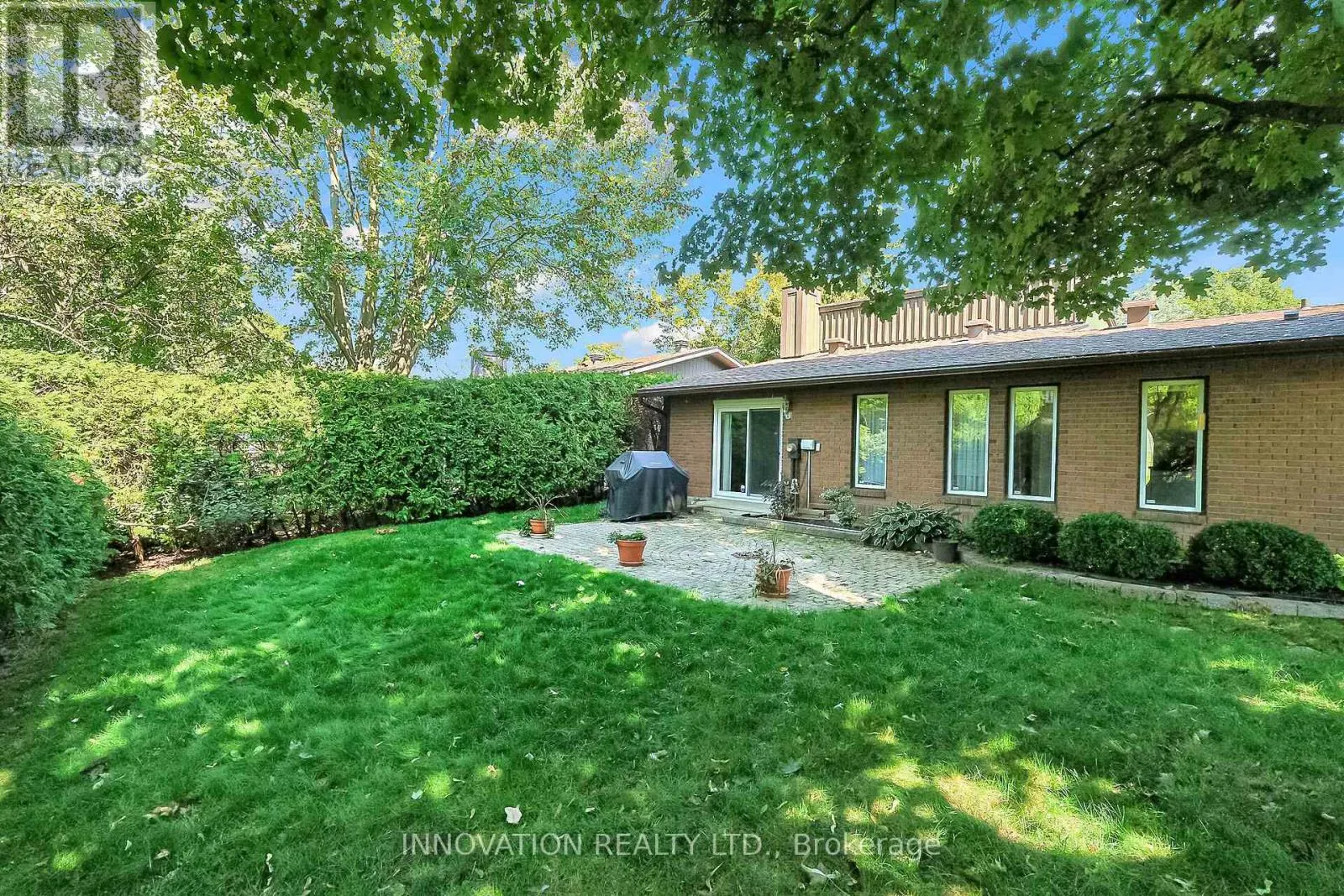 14 CHIMO DRIVE