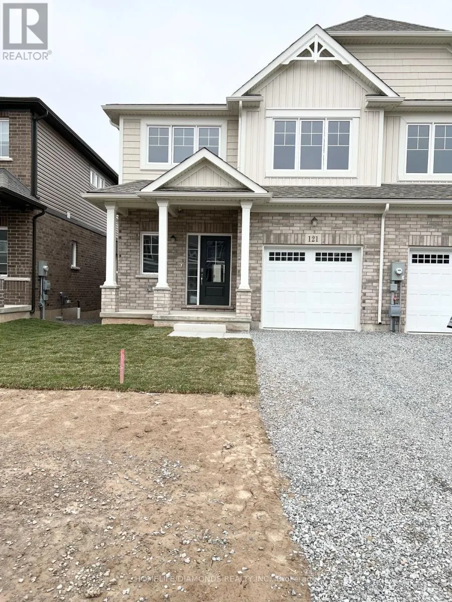 121 ALICIA CRESCENT