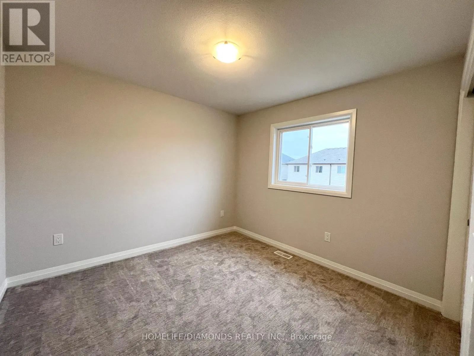 121 ALICIA CRESCENT