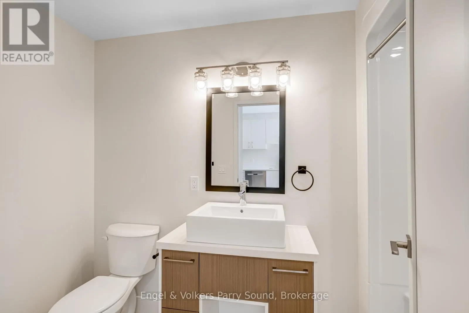 305 - 51 GEORGE STREET, #305