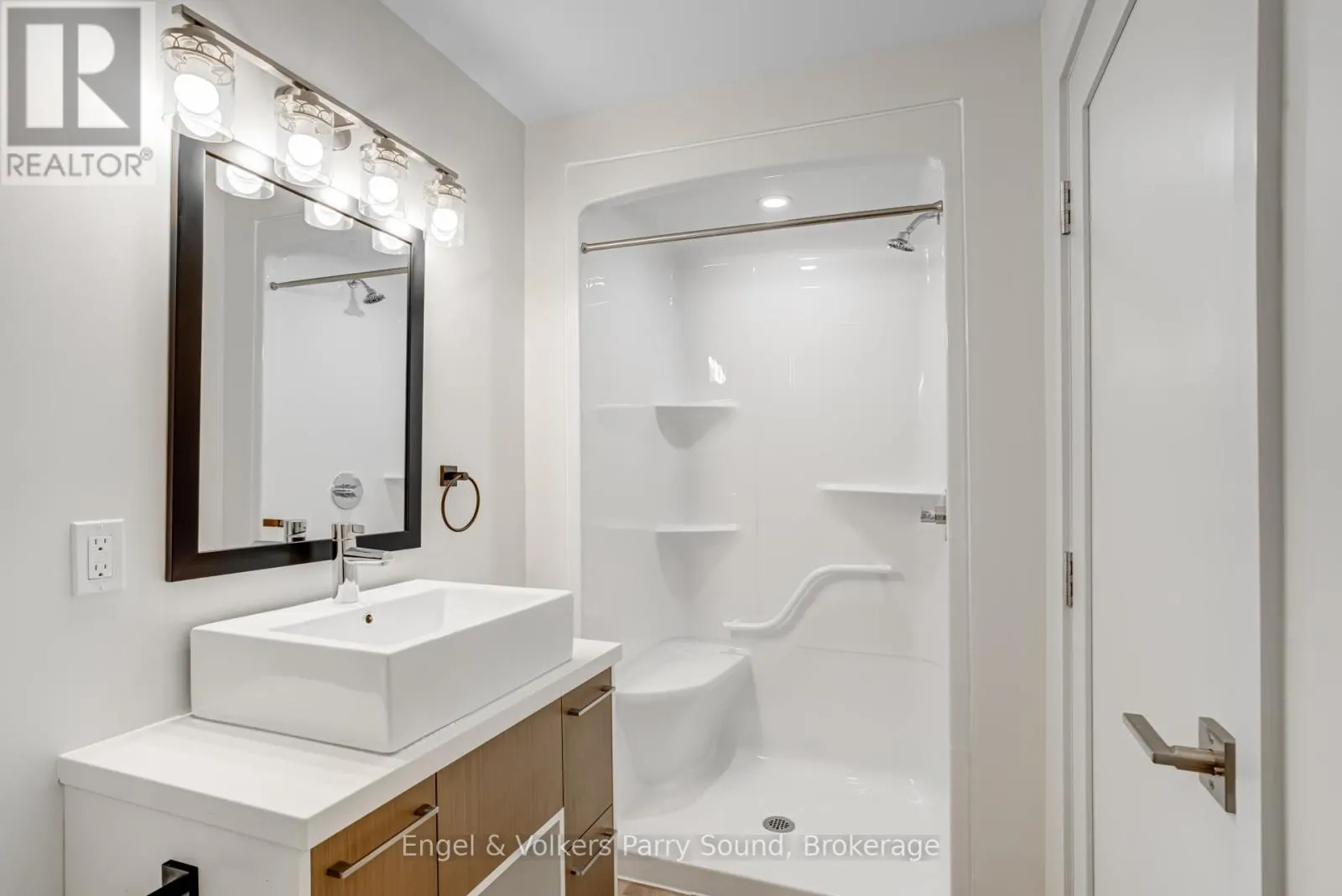 305 - 51 GEORGE STREET, #305