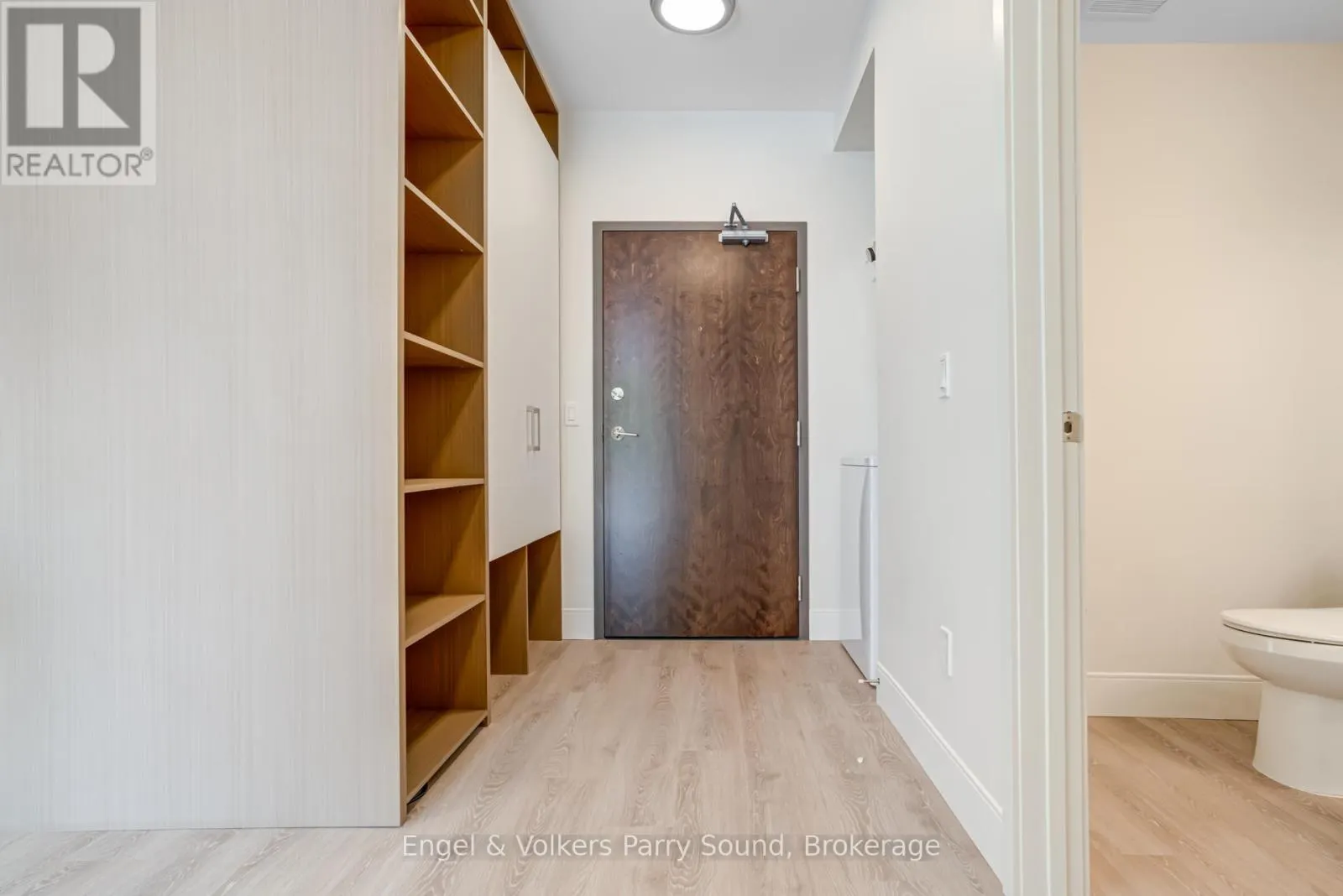305 - 51 GEORGE STREET, #305