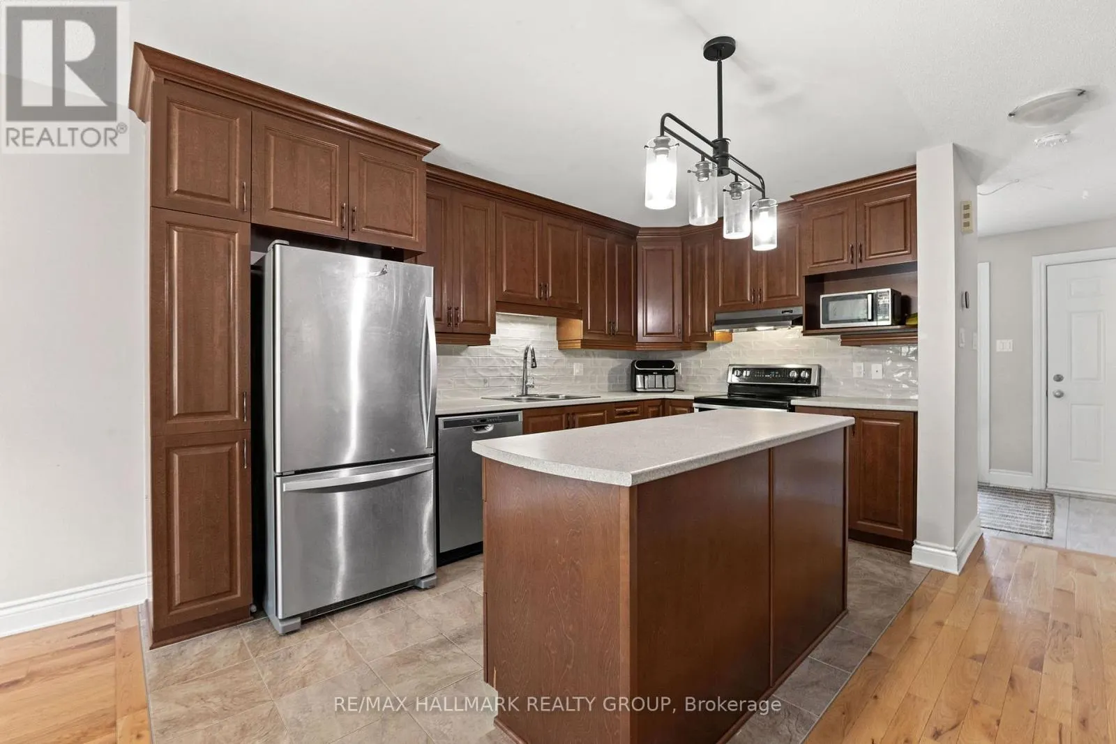 2309 MARBLE CRESCENT