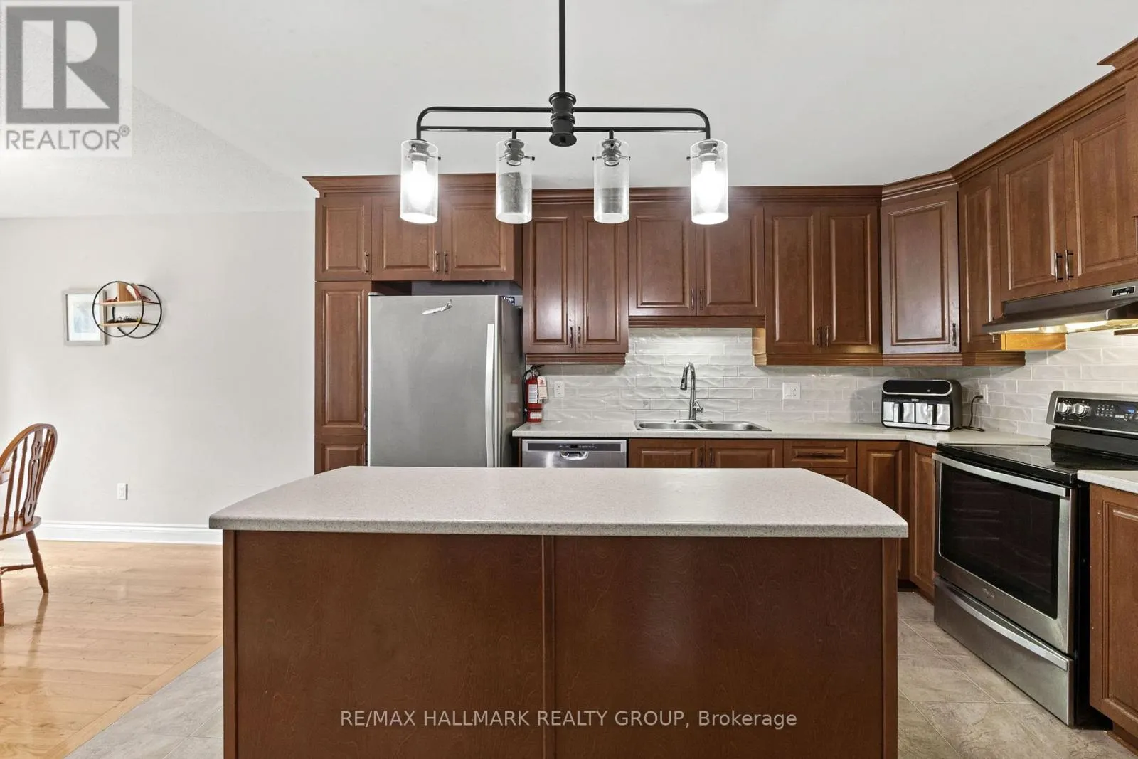2309 MARBLE CRESCENT
