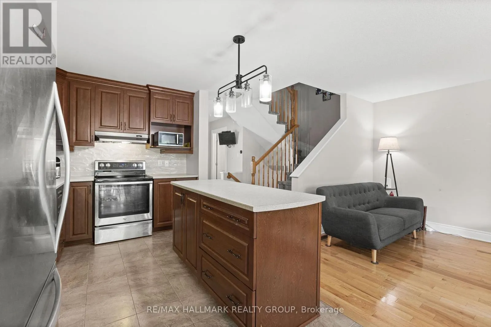 2309 MARBLE CRESCENT