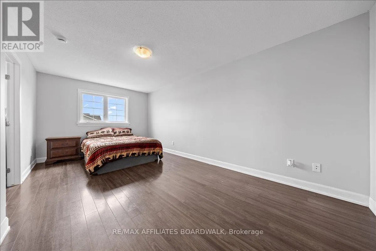 15 VIMY RIDGE CRESCENT
