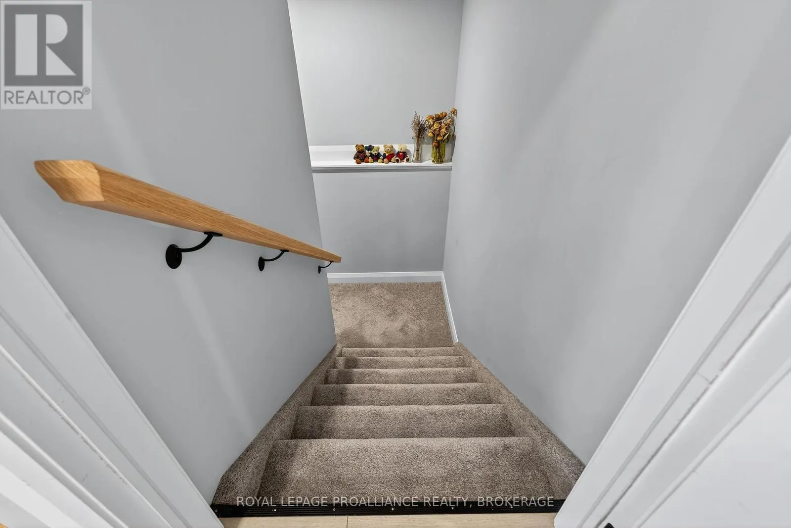 1520 BERKSHIRE DRIVE