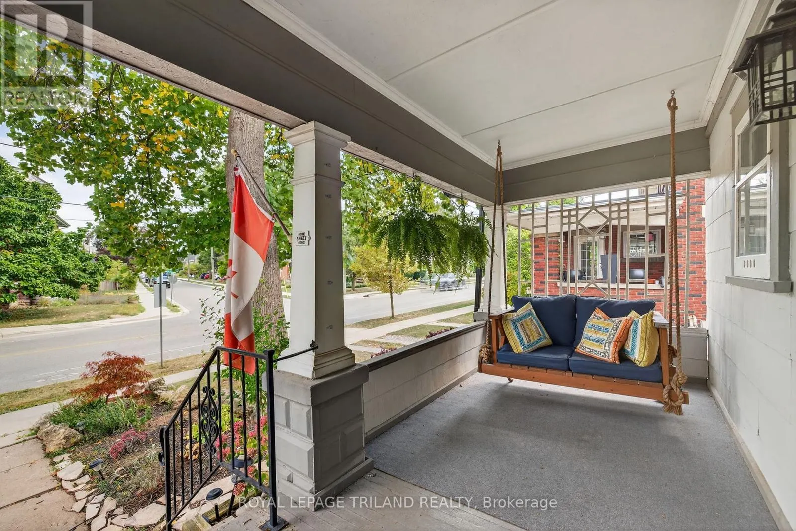 263 RIDOUT STREET S