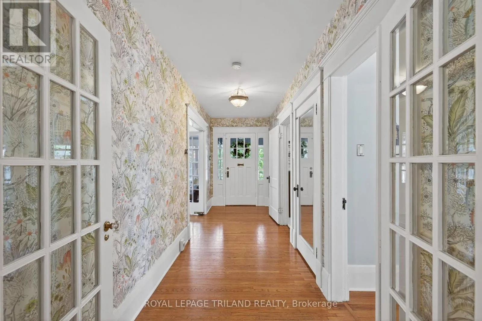 263 RIDOUT STREET S