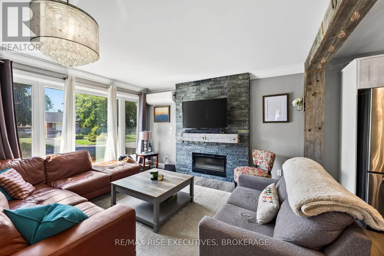 309 ARROWHEAD PLACE