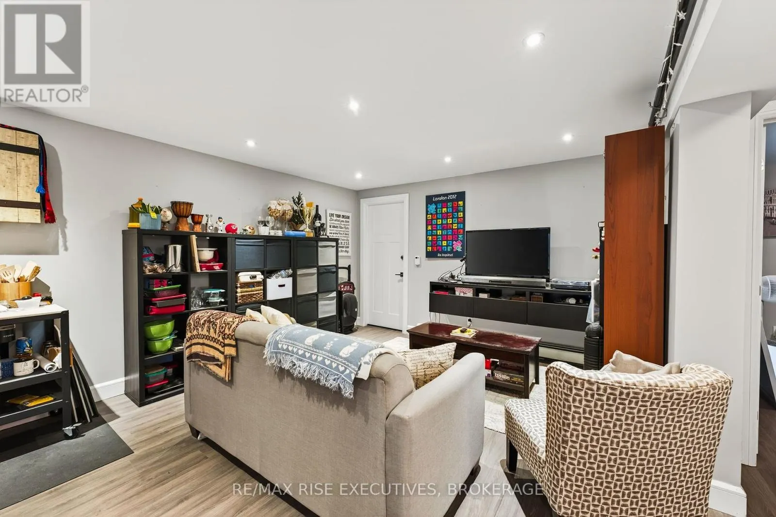 309 ARROWHEAD PLACE