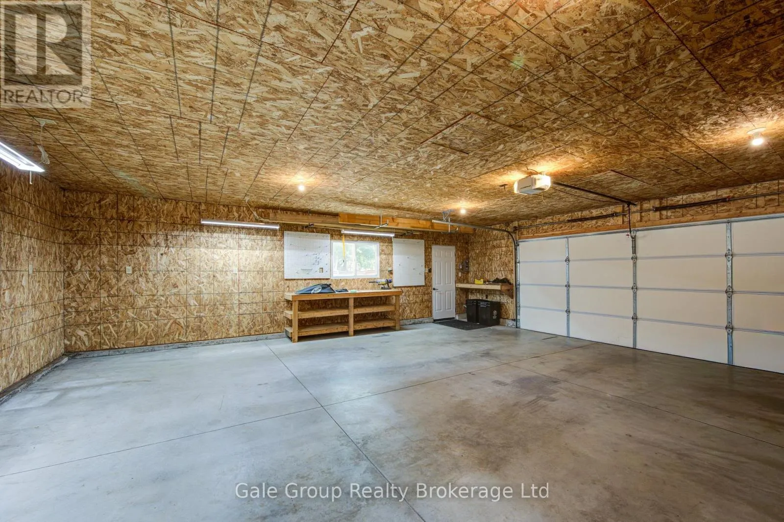 155 VANSITTART AVENUE