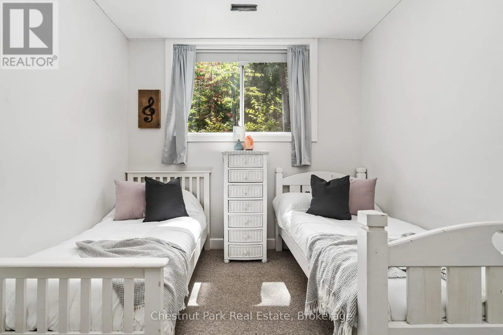 2698 OLD MUSKOKA ROAD