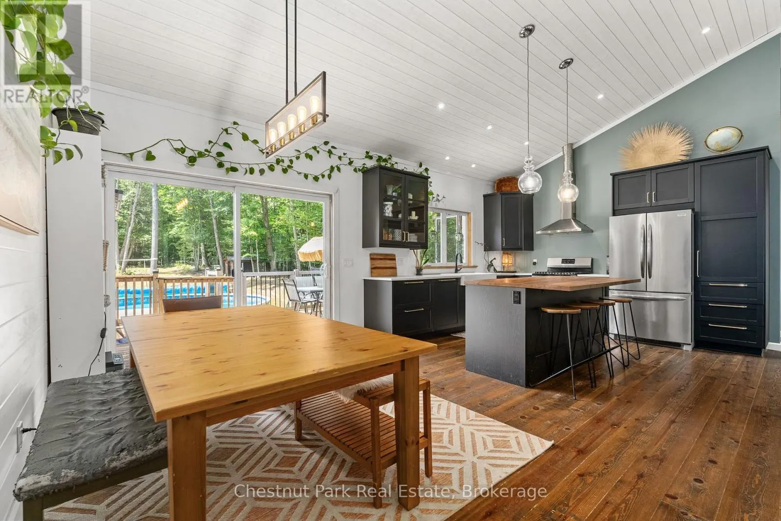 2698 OLD MUSKOKA ROAD