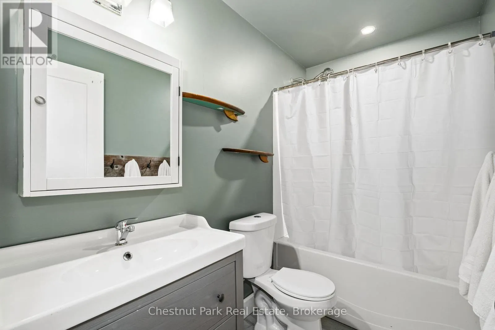 2698 OLD MUSKOKA ROAD