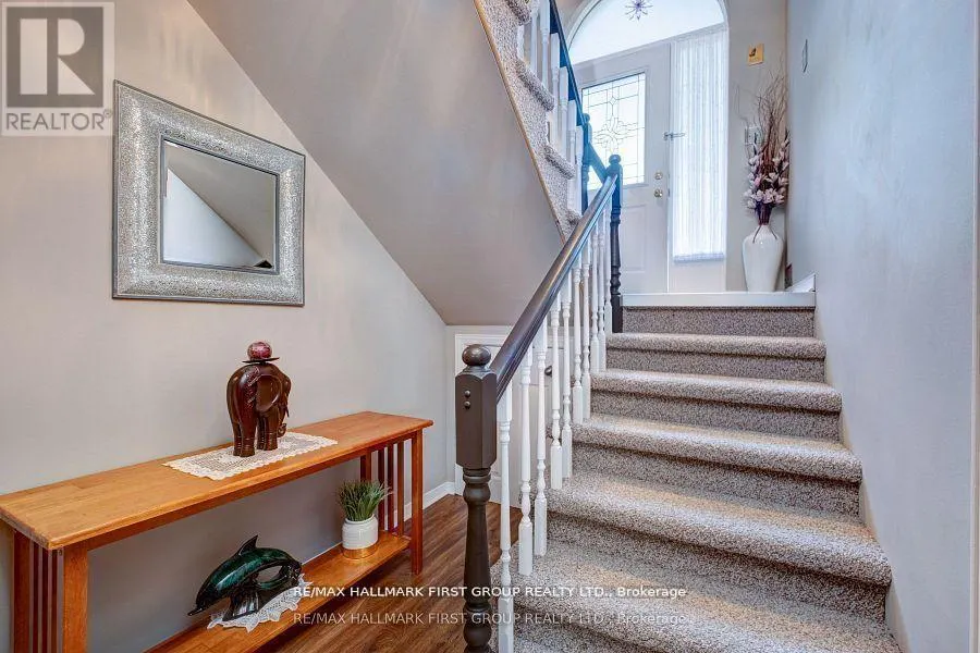 15 CATHERINE CRESCENT