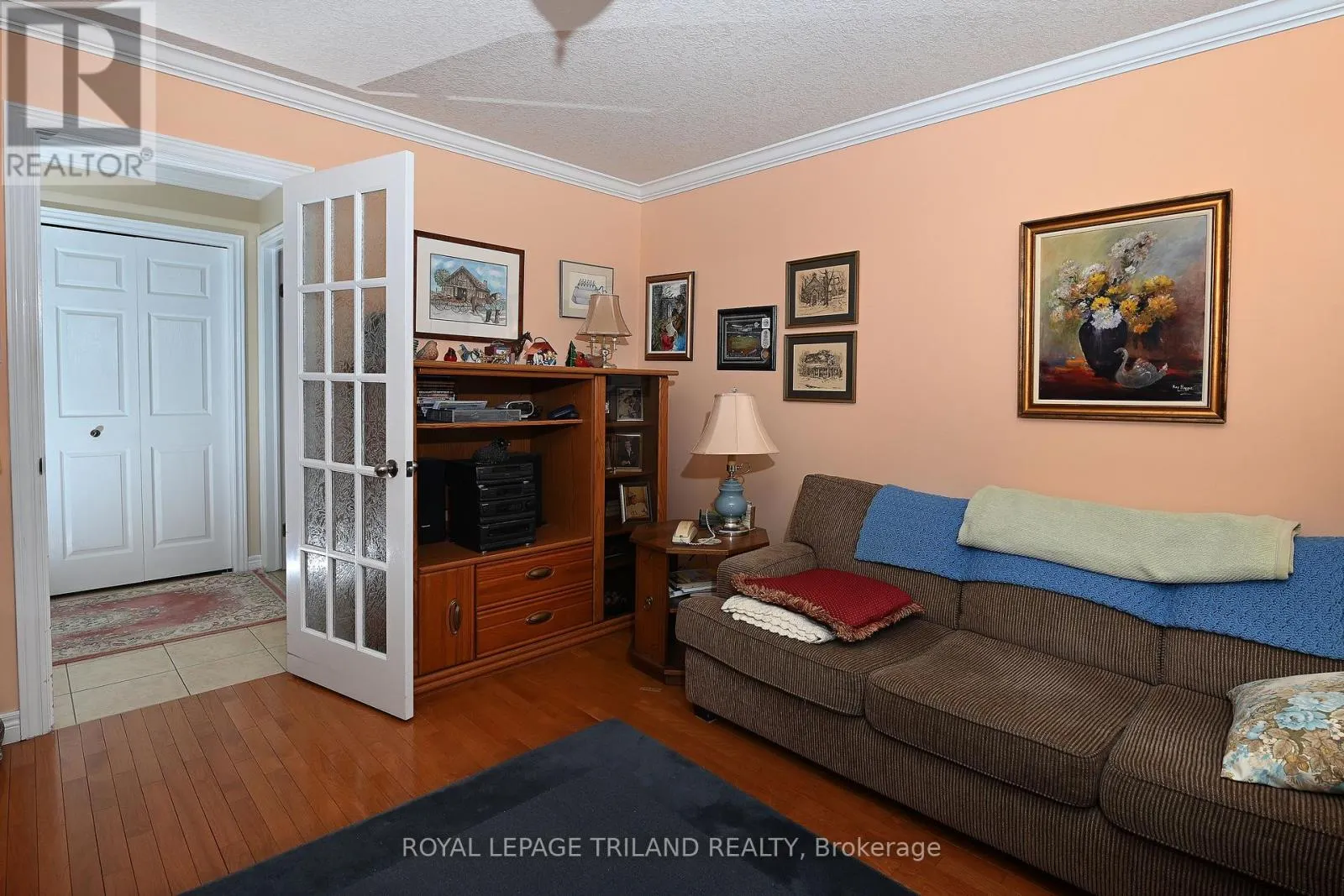 5 - 4067 COLONEL TALBOT ROAD, #5
