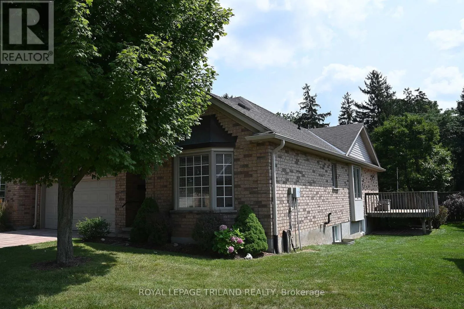 5 - 4067 COLONEL TALBOT ROAD, #5