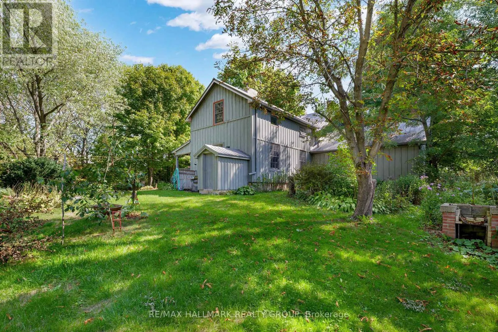 30 BALLYCANOE ROAD