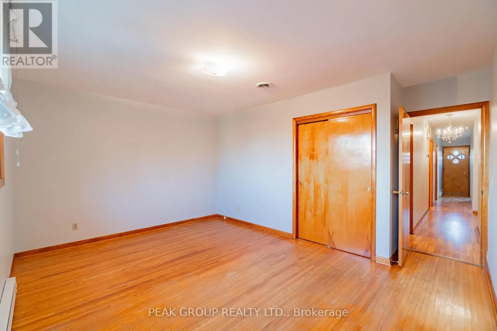 UPPER - 248 BERTIE STREET, #UPPER