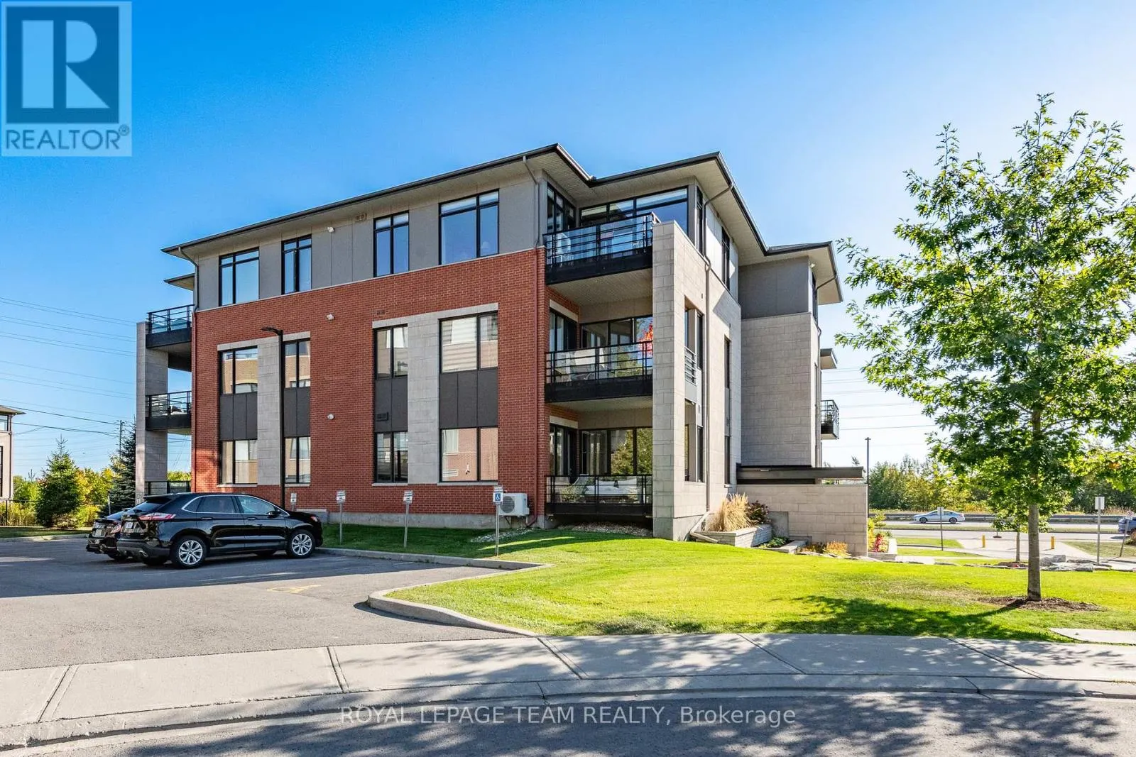 302 - 190 BOUNDSTONE WAY