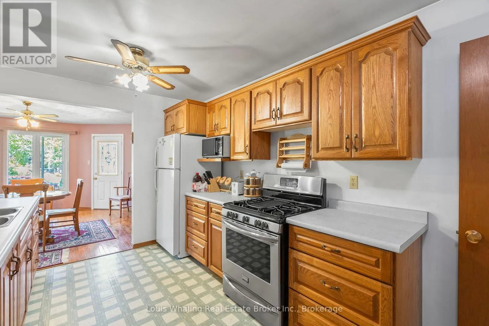 61 8TH STREET