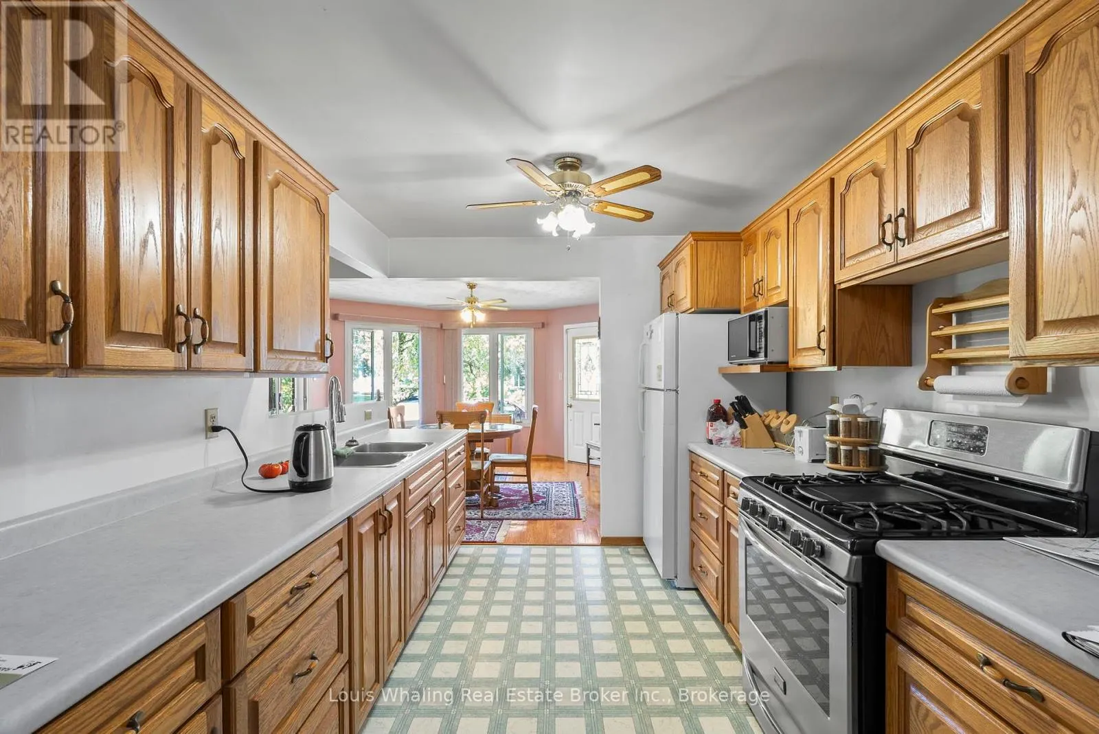 61 8TH STREET