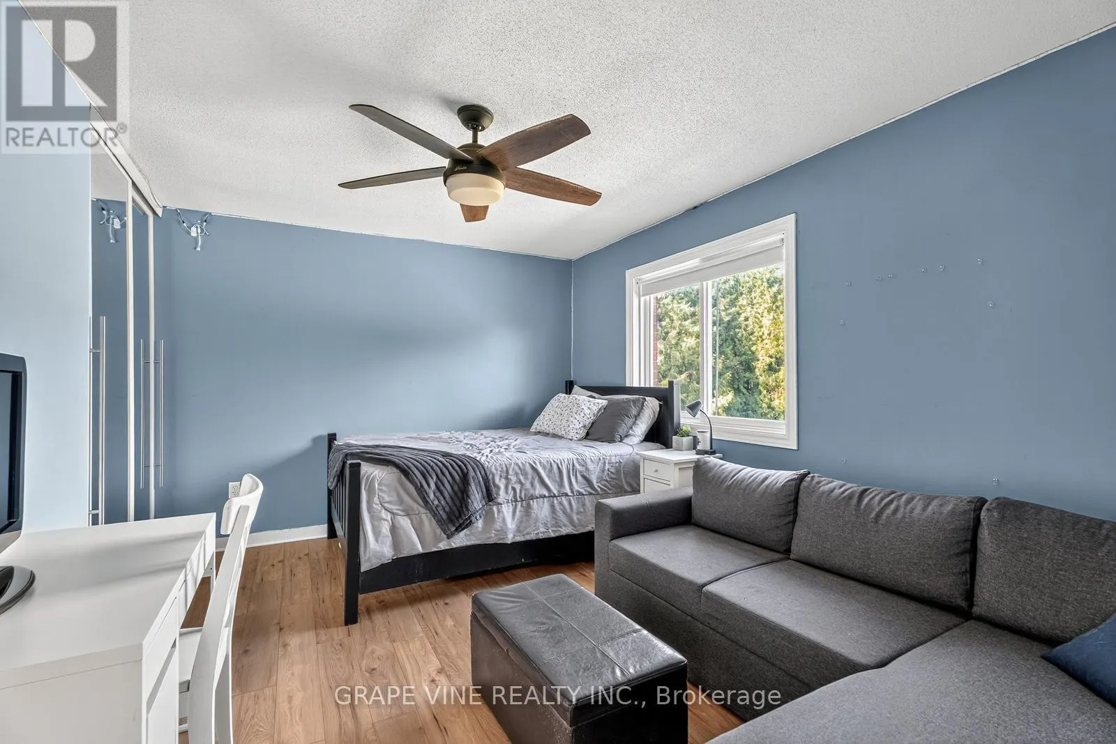 1366 CORNFIELD CRESCENT