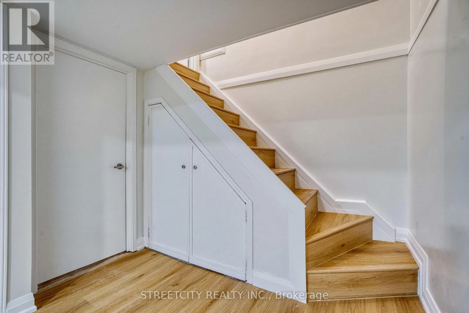 167 TROWBRIDGE AVENUE
