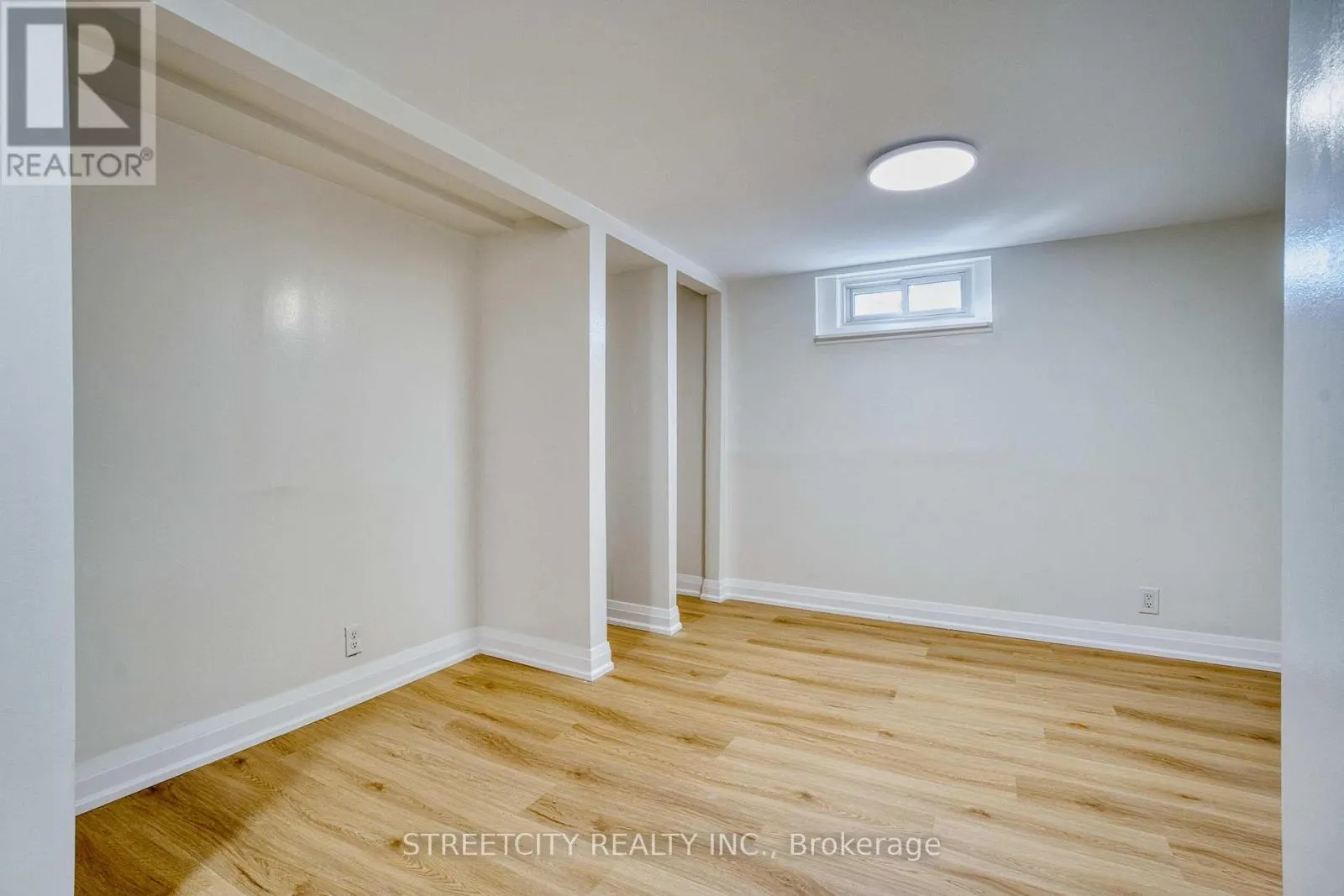 167 TROWBRIDGE AVENUE