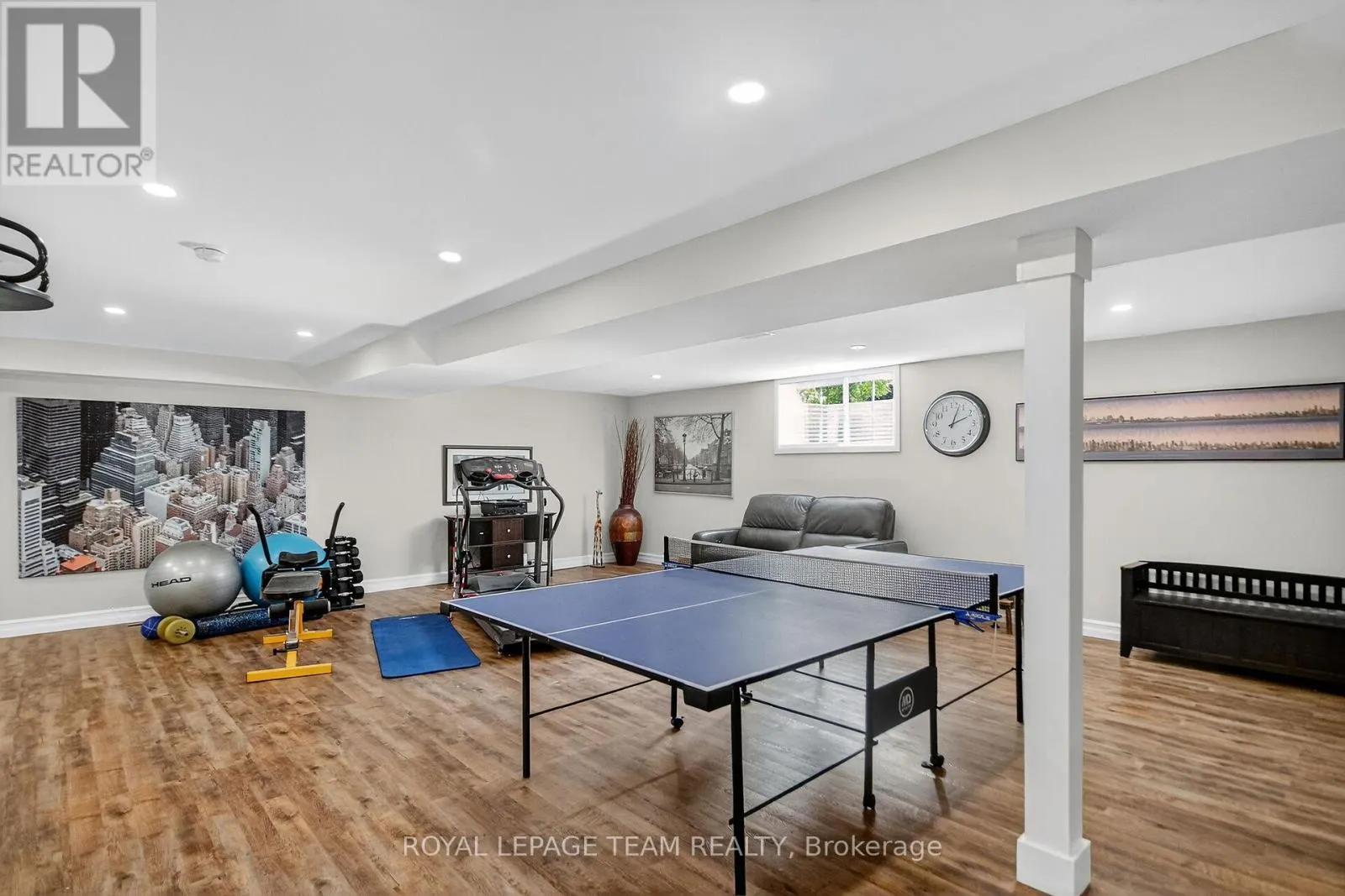 128 CHENOA WAY