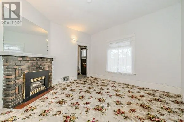 73 TERRACE HILL STREET