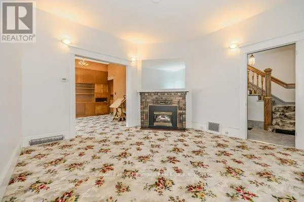 73 TERRACE HILL STREET