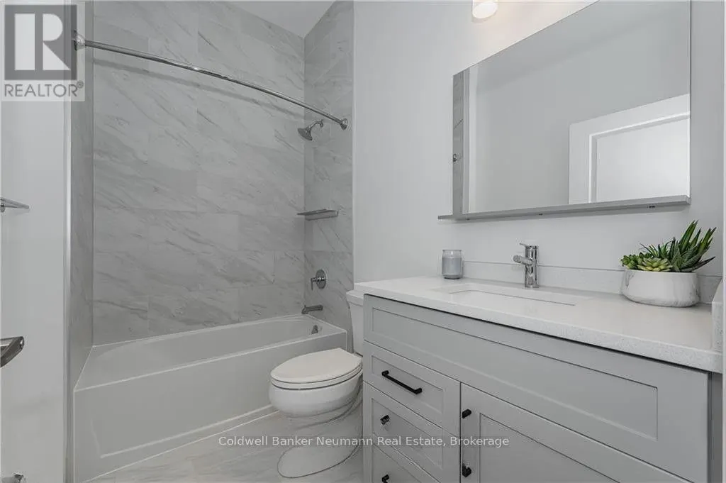 114 - 1878 GORDON STREET, #114