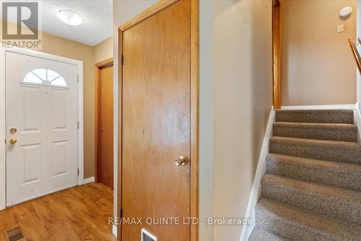 318 MONTROSE ROAD