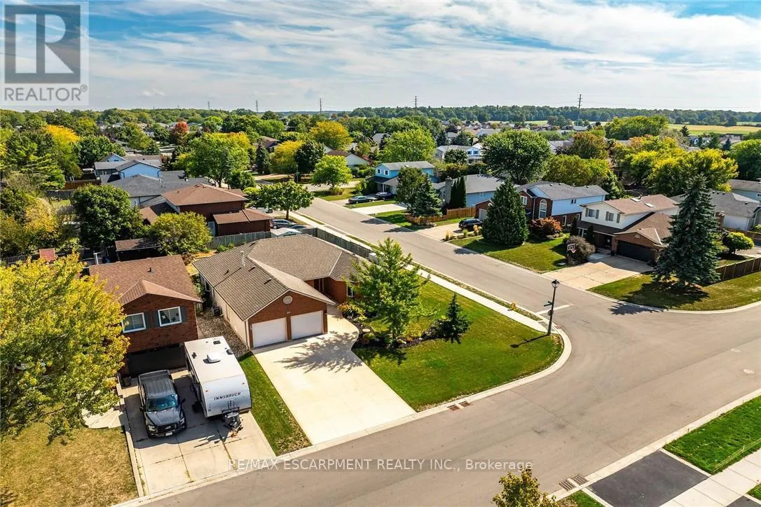 35 HIGHLAND BOULEVARD