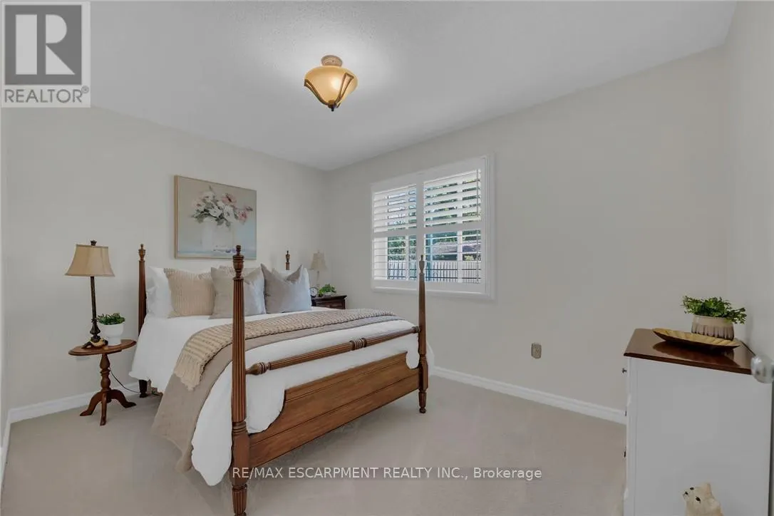 35 HIGHLAND BOULEVARD