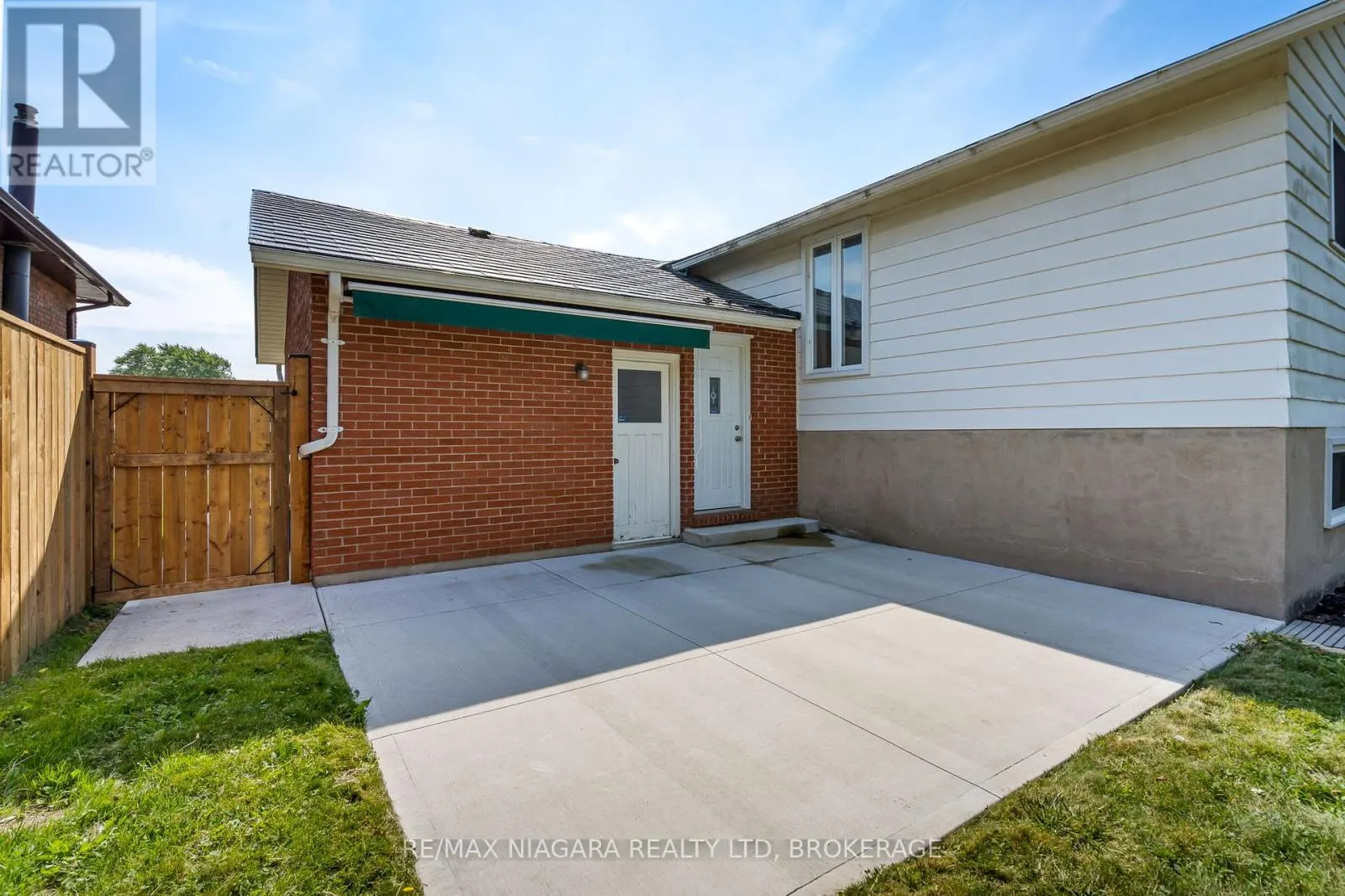 589 STANLEY STREET