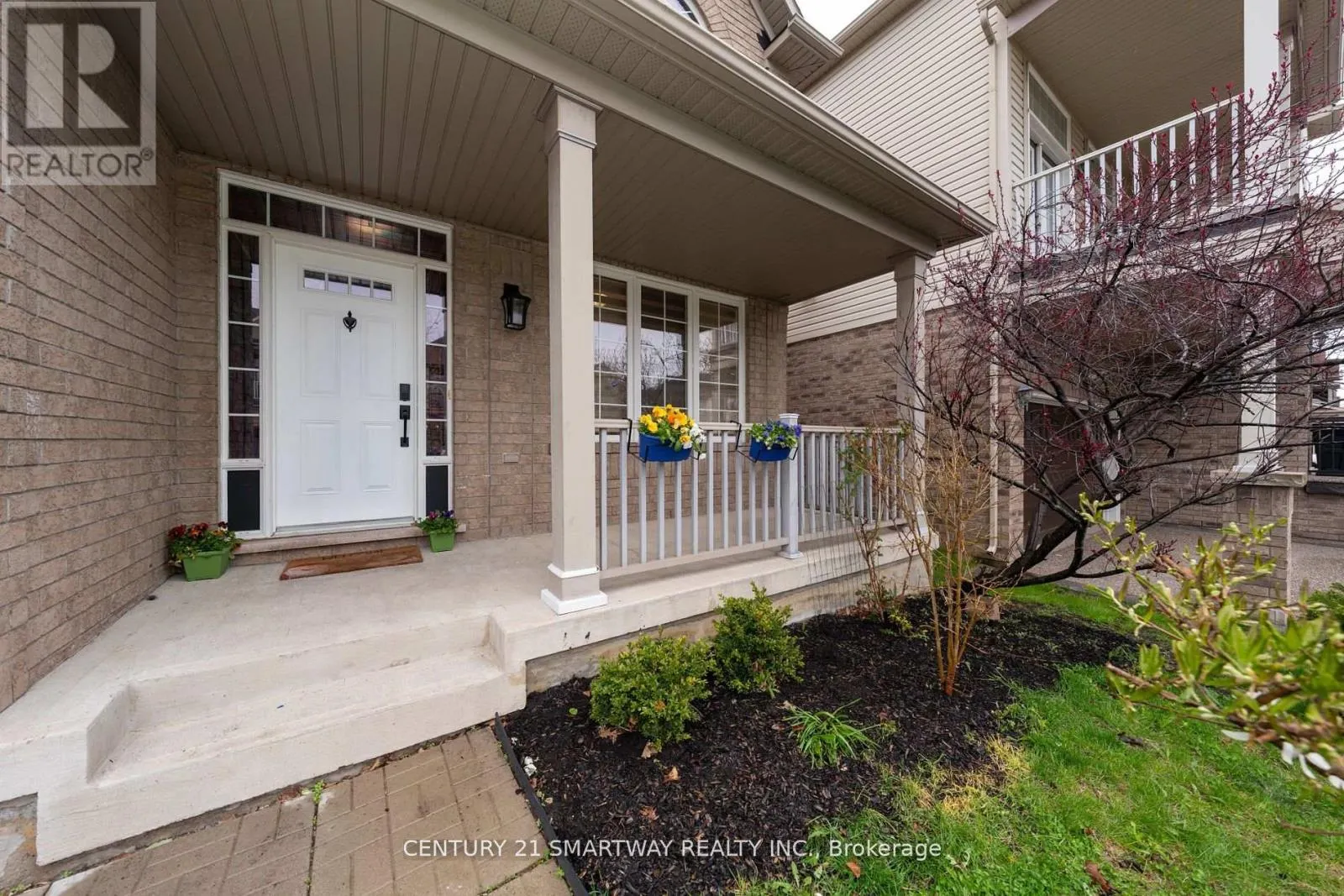 184 MONTREAL CIRCLE