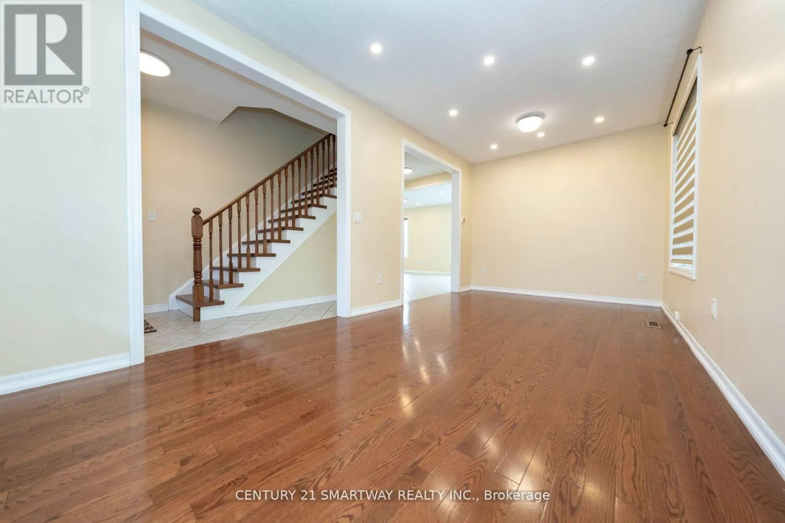 184 MONTREAL CIRCLE