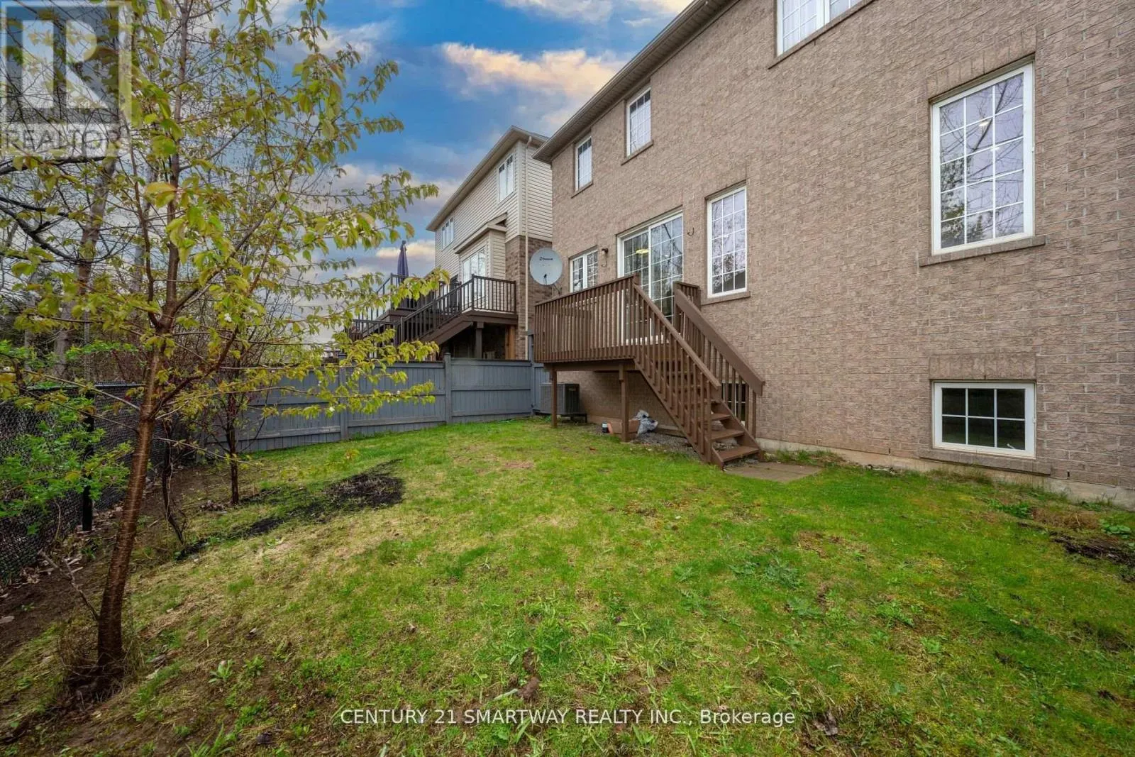 184 MONTREAL CIRCLE